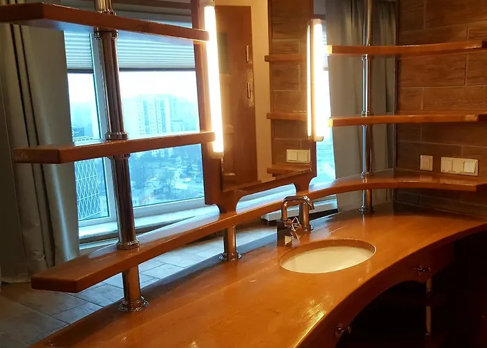 Studio 2